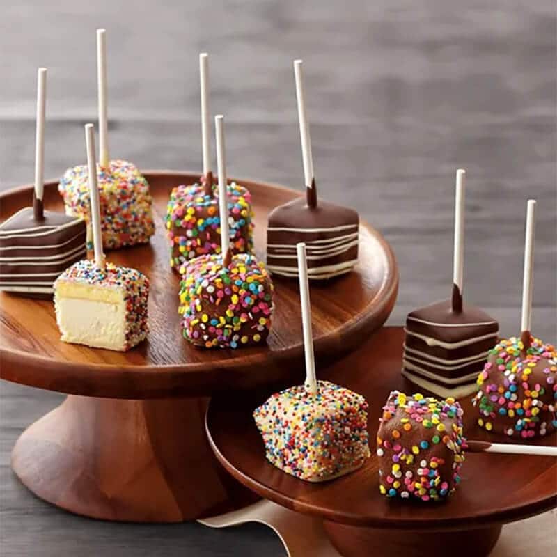 Cheesecake pops