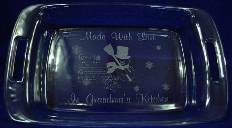 Lovely personalized glass baking pan
