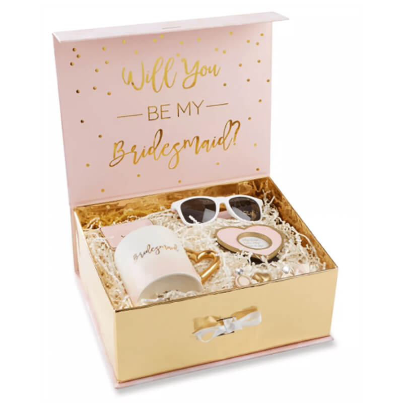 Wedding kit with mug sunglasses and trinket dish